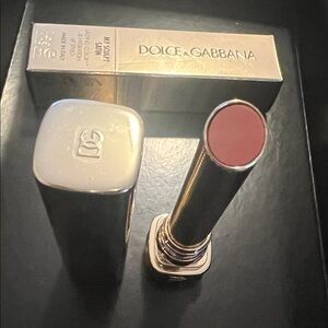 ❣️Dolce & Gabbana My Sculpt Satin Lipstick 
My 1981 BNIB